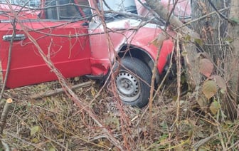 81-летний водитель погиб в ДТП на М10, два пассажира пострадали