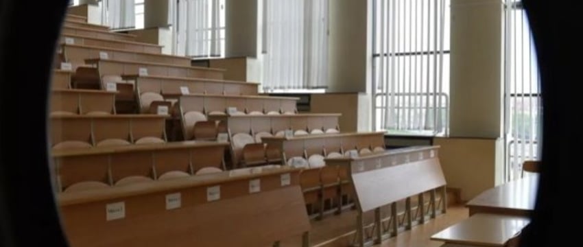 «Непосильная ноша» распределения: молодые специалисты о зарплате и трудностях