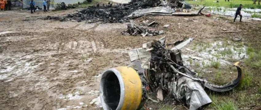 Самолет авиакомпании Saurya Air разбился в Непале – найдены 18 тел