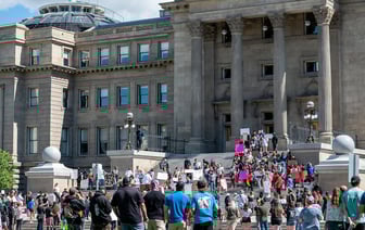 Human Rights Watch опубликовала годовой отчет о ситуации с правами человека в Беларуси