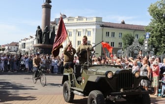 Атмосферу последнего мирного дня 1941-го воссоздали в Бресте