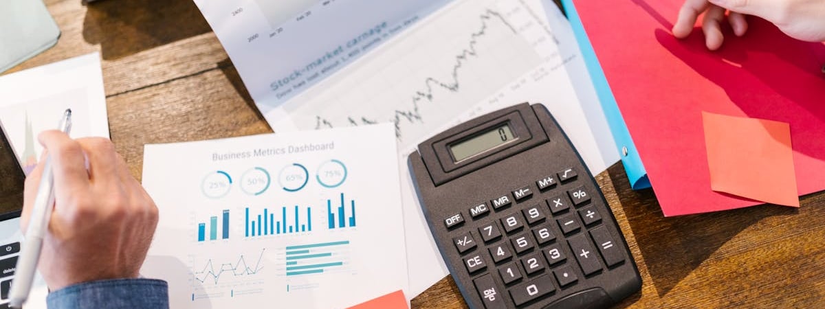 Мировые акции производителей микрочипов потеряли $420 млрд