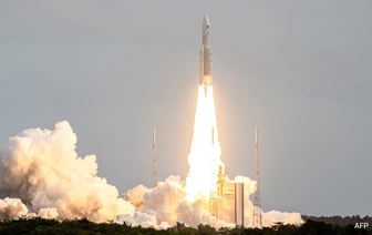 Этот 6-тонный космический корабль пролетит мимо Земли, а затем направится к Юпитеру.