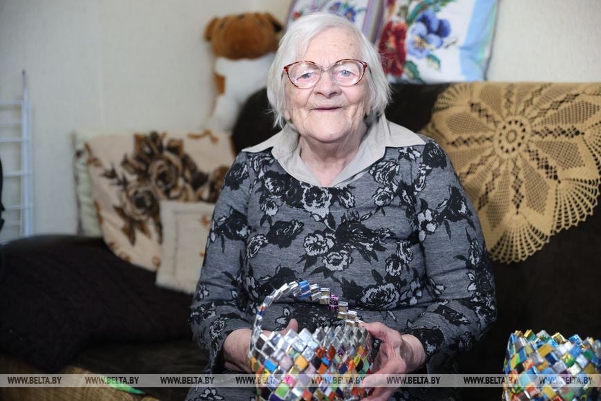 103-летняя жительница Пружанского района пришла на участок для голосования и поделилась секретами долголетия