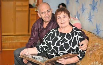 «Если ссориться, то только по мелочам». Секрет семейного долголетия от четы Рысиных из Гомеля