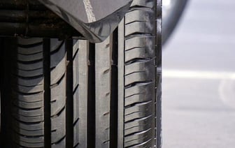 Один из крупнейших в Беларуси продавцов автошин ушел в банкротство