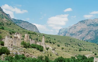 Минобороны РФ отчиталось о сбитии за ночь более ста беспилотников