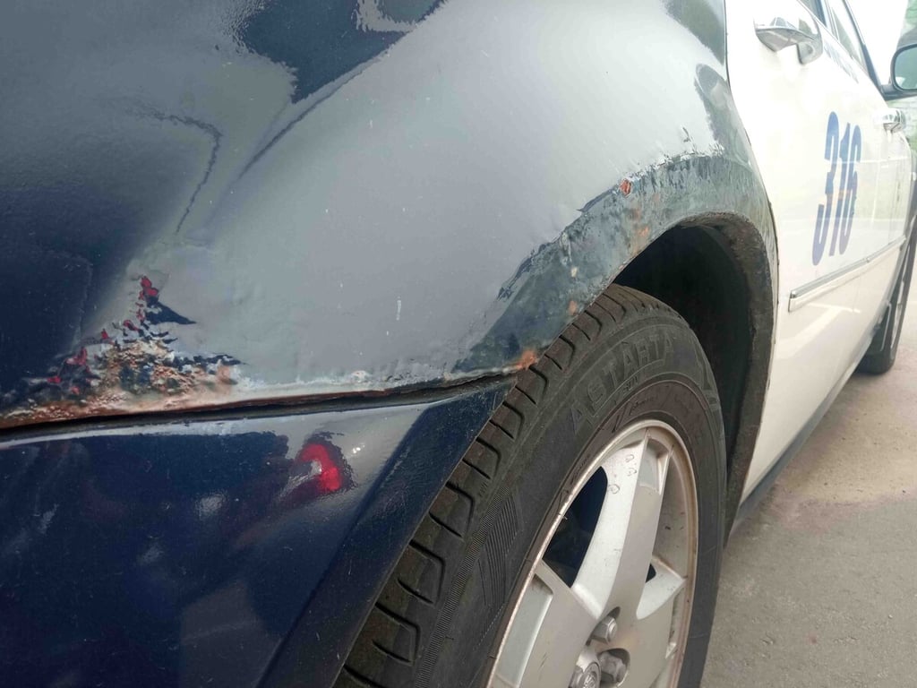 Chrysler 300C, служивший в МВД, продают в Беларуси. За сколько?