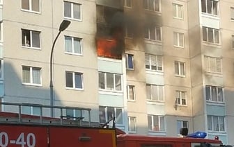 В Бресте на ул. Суворова горела квартира. Видео и подробности