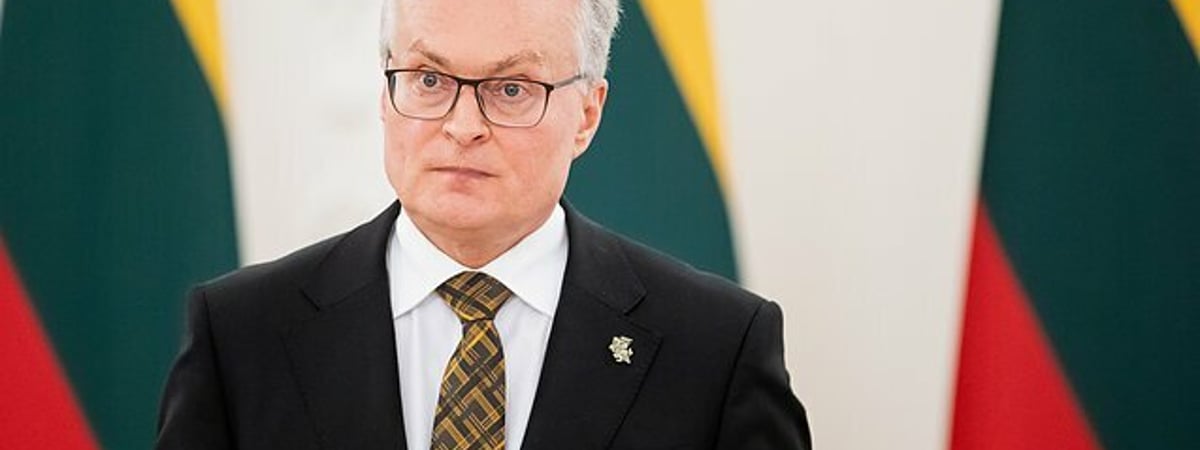 Науседа обвинил власти Беларуси в закрытии литовских пограничных пунктов