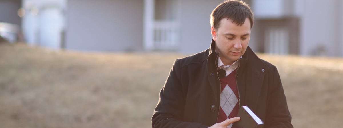 Силовики задержали семейную пару за участие в акциях 2020 года и «поддержку Украины»