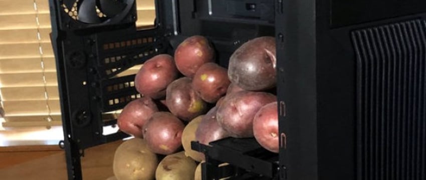 В Бресте продавец хочет поменять свой компьютер на картошку