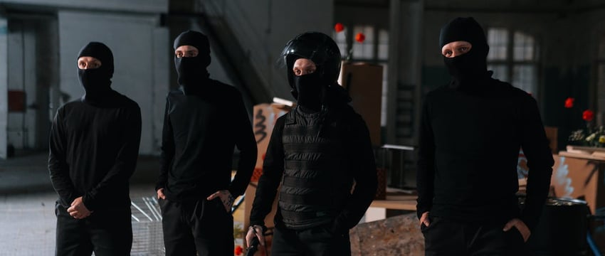 В Гомеле силовики за три доната задержали айтишницу. Судя по всему, она приехала в Беларусь на новогодние праздники