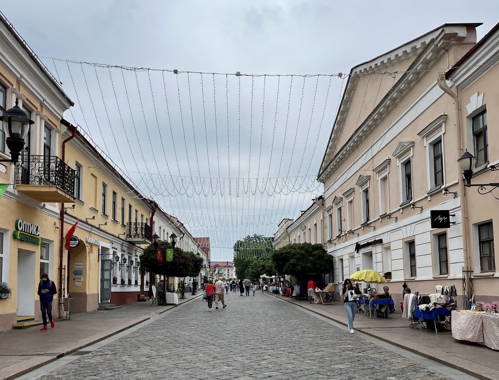 Белорус ударил автопробегом по стране на бюджетном VW Polo