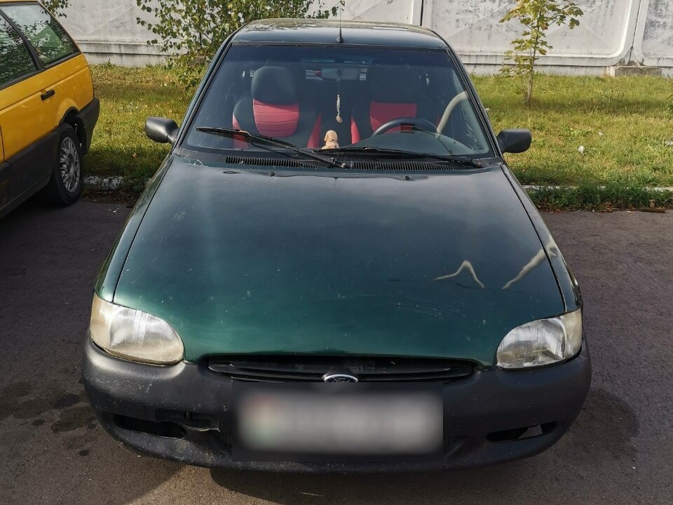Белорус брал предоплату за починку авто. Семь клиентов не дождались отремонтированных машин