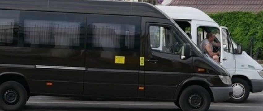 В маршрутках можно будет платить за проезд банковской картой – узнали когда