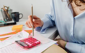 FATF рассмотрит возможность включения России в черный список