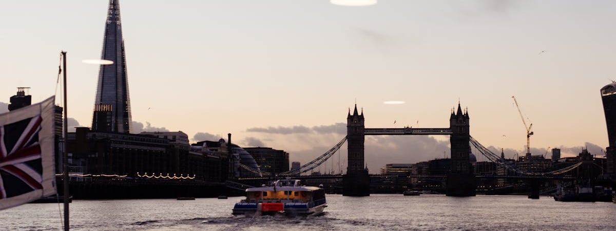 В водах Великобритании обнаружили шпионские датчики РФ