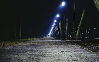 Энергетики Брестской области за год установили в деревнях более 21 тысячи энергосберегающих светильников