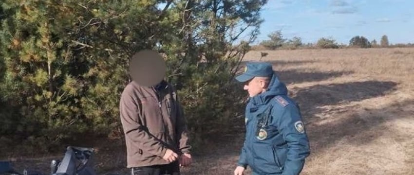 Как МЧС и волонтеры нашли заблудившегося грибника в Пинском районе