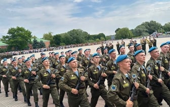 Церемония принятия присяги новобранцами в Брестской крепости