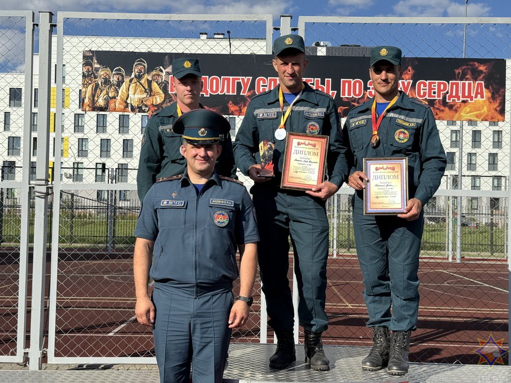 Определен сильнейший пожарный-спасатель в Брестской области