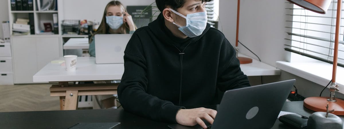 Диверсия в ФРГ едва не привела к авиакатастрофе