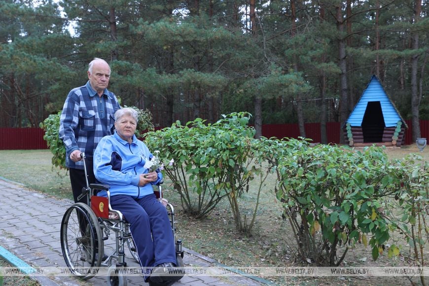Встретились два одиночества. Истории любви пожилых, которые влюбились и поженились в пансионате