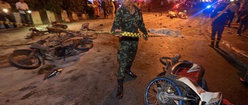 Сын испанского актера обвинен в убийстве и обезглавливании хирурга в Таиланде.