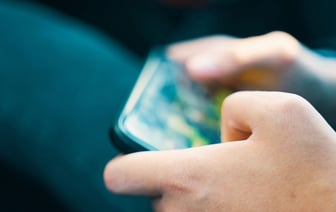 В Калифорнии принят закон о запрете или ограничении использования смартфонов в школе.