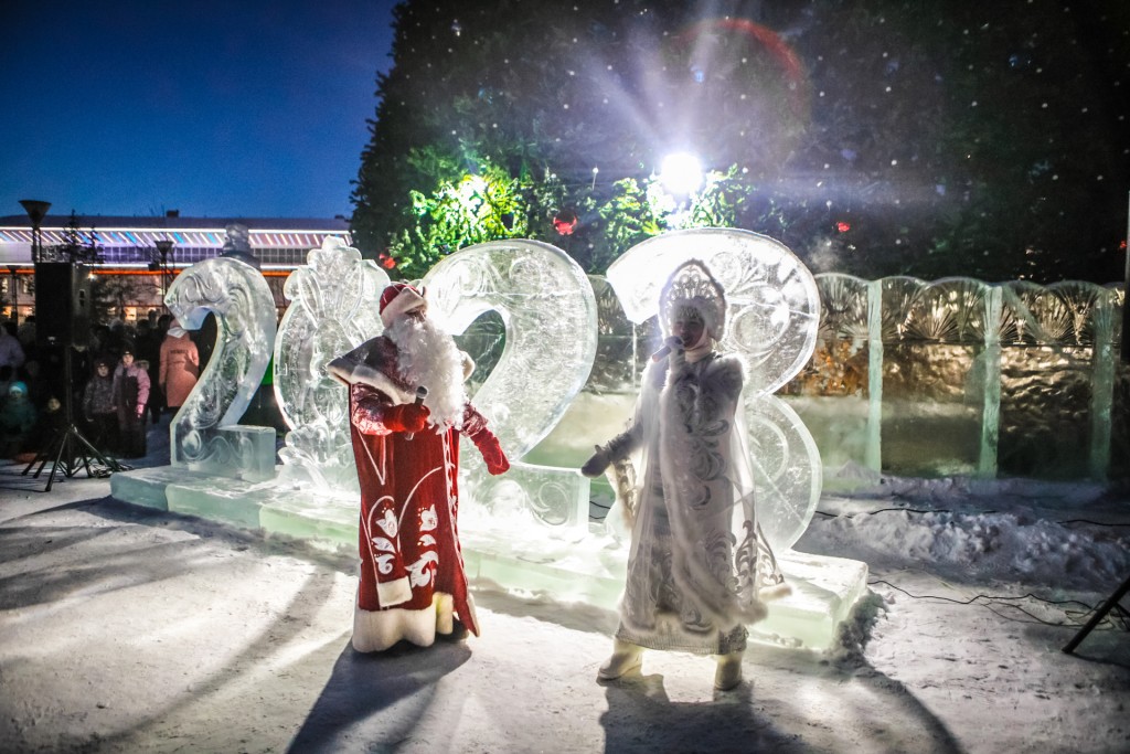 12 крутых идей для новогодней фотосессии