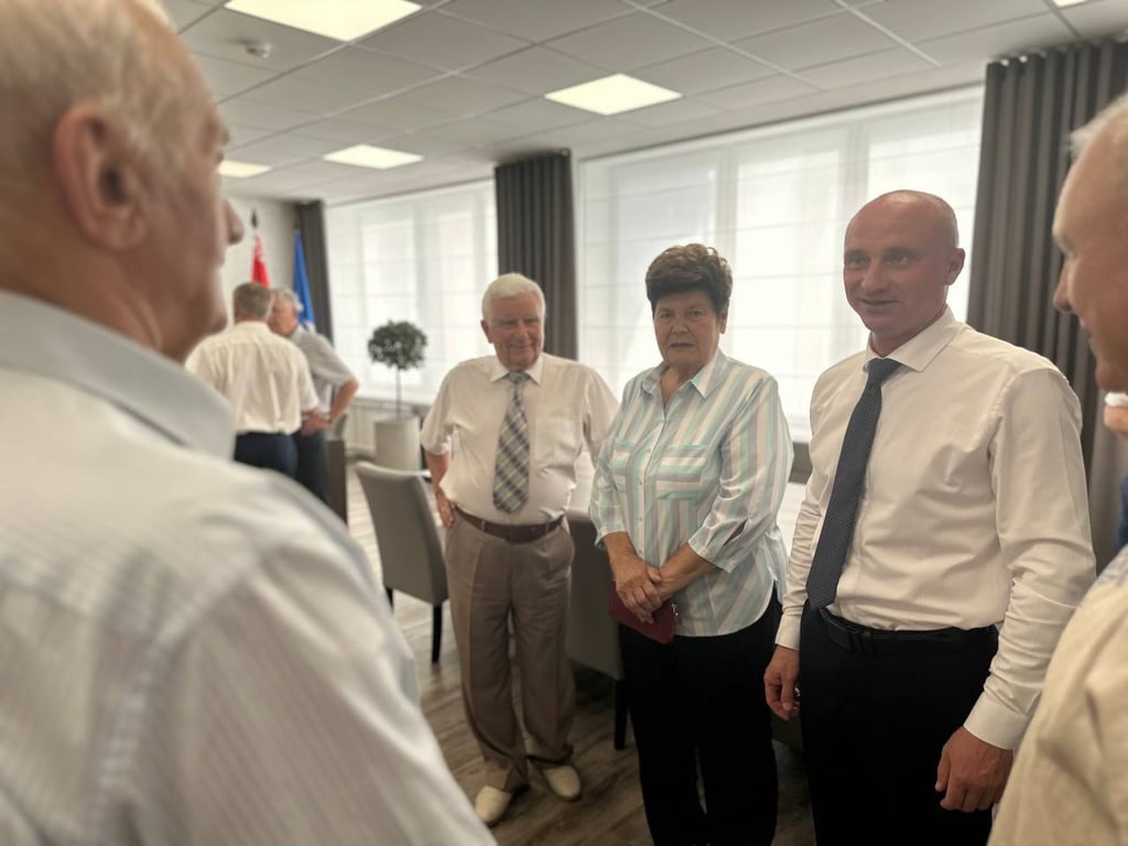 В Бресте состоялась встреча с бывшими руководителями горисполкома и администраций районов