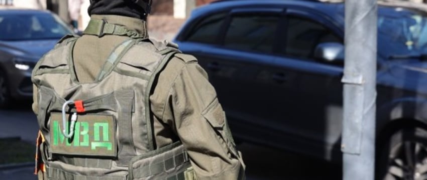 Правоохранители проверяют сообщение о минировании автомобиля в центре Бреста