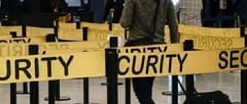 США обновили рекомендации по путешествиям из-за террористической угрозы: пересмотрите планы поездок в Пакистан