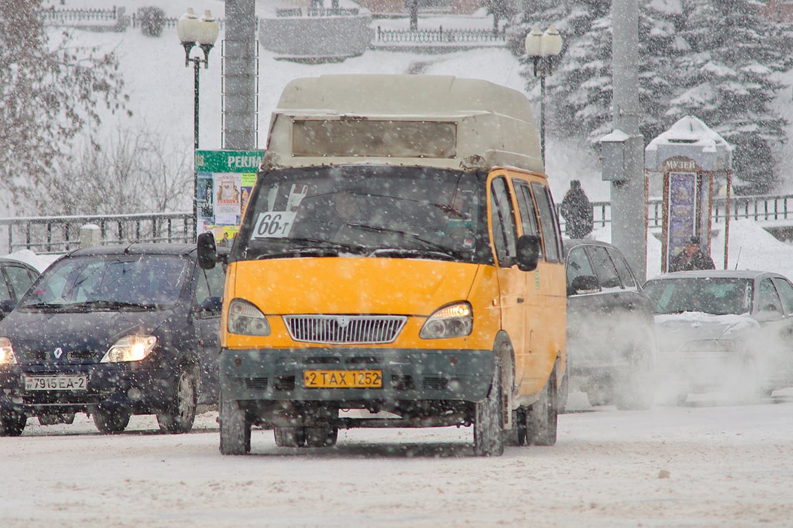 Маршрутное такси в Витебске. Микроавтобус. Фото Сергея Серебро