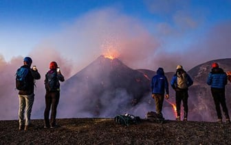 Извержение вулкана Этна началось на Сицилии
