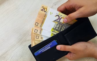 Ещё два банка Беларуси подняли ставки по вкладам в рублях. Где выросли сразу на 3,8%?