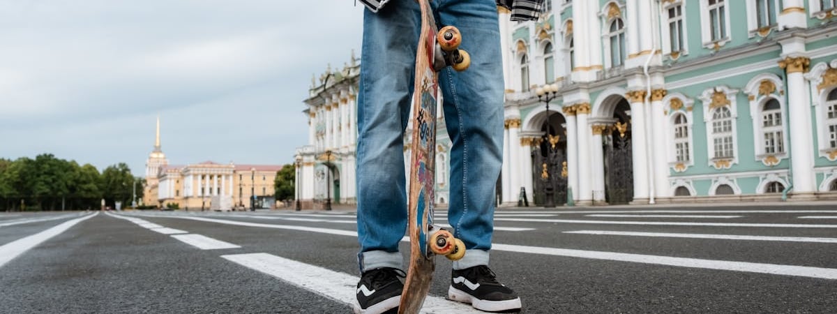 Лукашенко предложил РФ покупать подпавшие под санкции товары в Беларуси