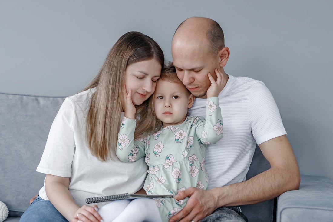 Белорусам удалось собрать почти $2 миллиона на спасительный укол для ребенка