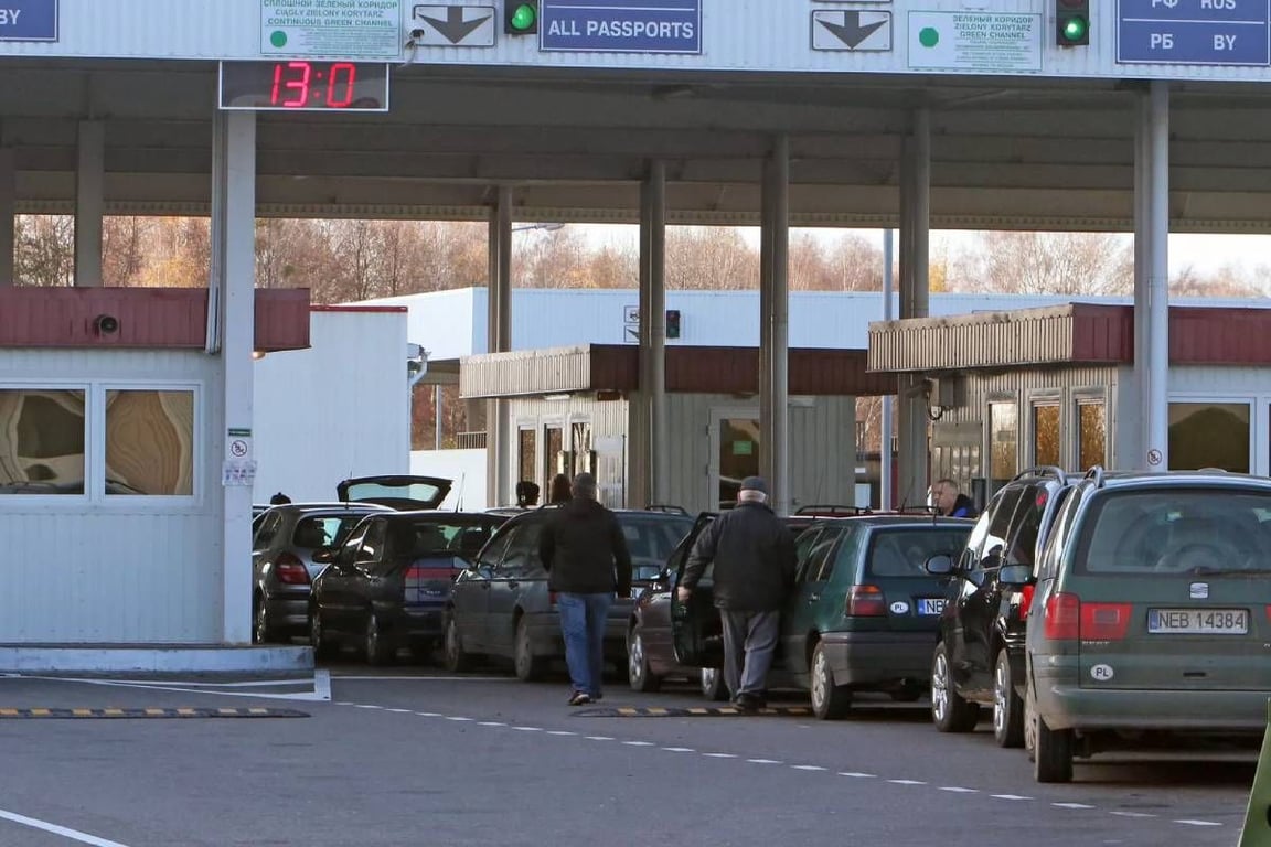 Как зарабатывают на пересекающих границу. Мнение