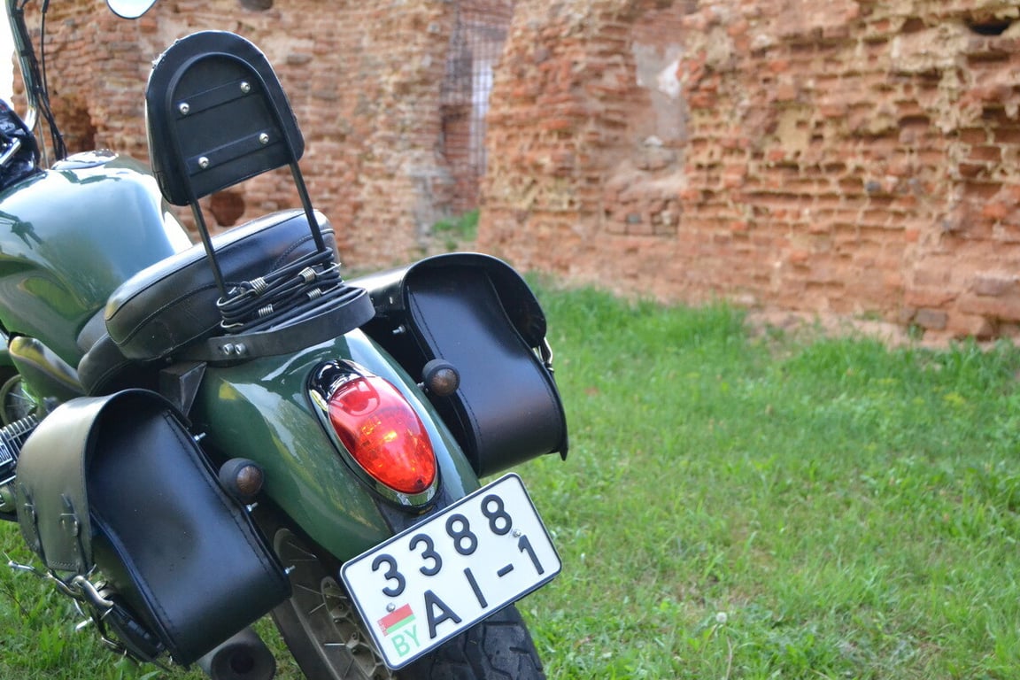 Житель Брестской области три года колесит на легендарном BMW R 1200C