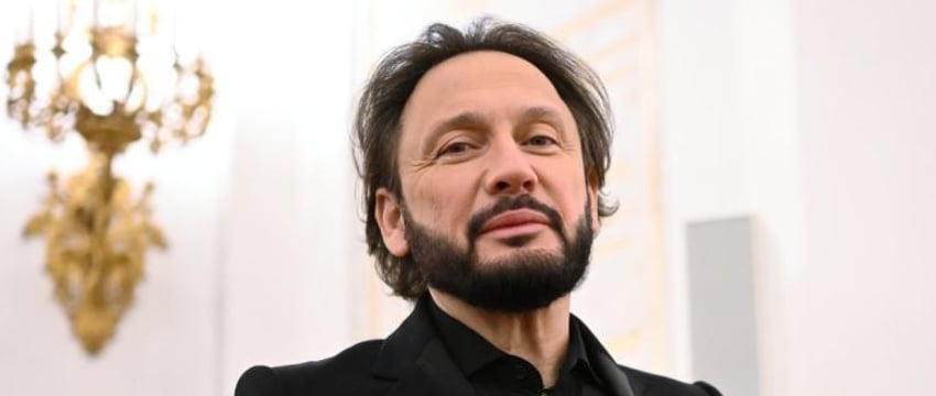 Награждение Стаса Михайлова орденом: кавалер ордена «За заслуги в культуре и искусстве»