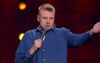 СК Беларуси начал спецпроизводство против стендап-комика Комиссаренко. В чём обвиняют?
