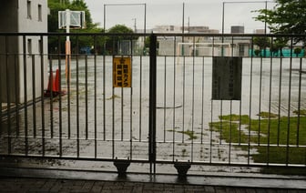 Япония запустила на орбиту деревянный искусственный спутник