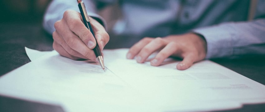 PricewaterhouseCoopers увольняет 1800 сотрудников - это первое крупное сокращение с 2009 года.