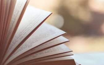 Светлана Алексиевич: Отдайте тело Навального, у мертвых тоже есть права