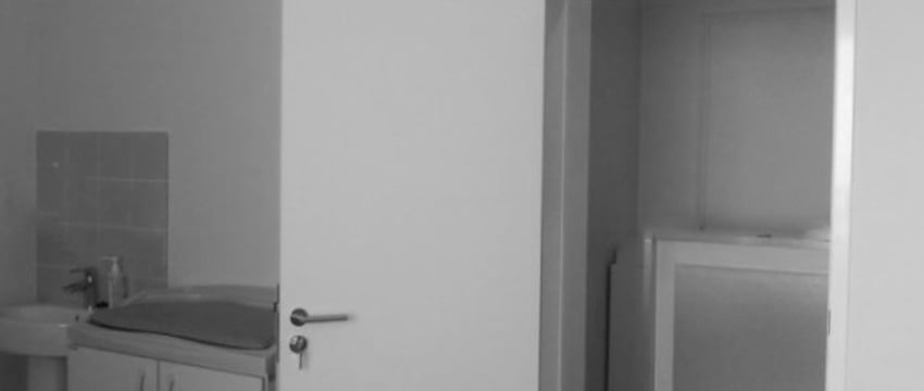 Пациент отомстил врачу фаллоимитатором: скандальное происшествие в больнице