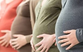 У белоруски прямо после родов украли золотые украшения. Как так вышло?