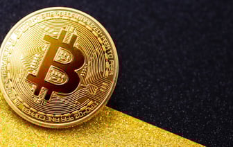 Валютные резервы Китая в мае выросли на процент