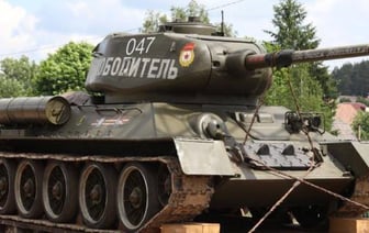 Танки Т-34 привезли в Беларусь для парада 3 июля